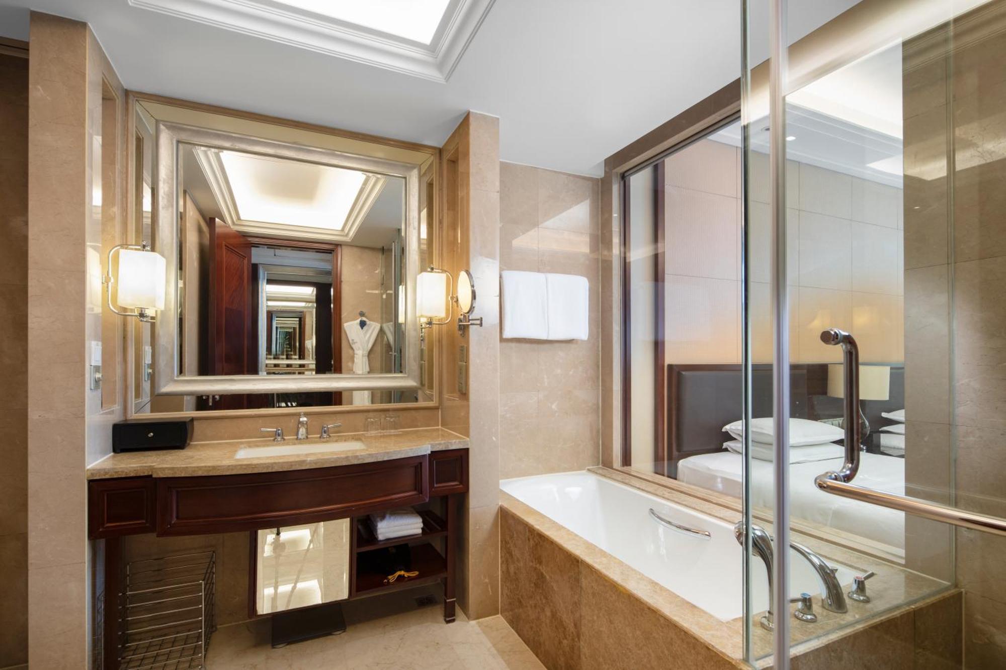 Sheraton Jiangyin Hotel Exterior photo